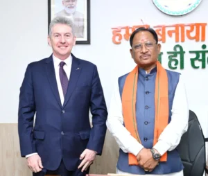 मुख्यमंत्री श्री विष्णु देव साय से आस्ट्रेलिया के महावाणिज्य दूत बर्नार्ड लिंच ने की सौजन्य मुलाकात