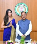 मुख्यमंत्री श्री विष्णुदेव साय से मिस इंडिया छत्तीसगढ़ सुश्री अनुष्का सोन ने की सौजन्य मुलाकात : सदन का ऐतिहासिक सत्र सुनने विधानसभा पहुंची थी मिस इंडिया छत्तीसगढ़