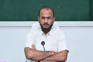भारी बारिश के बीच 26 सितंबर को स्कूलों में अवकाश, कलेक्टर विजय दया राम के.ने दिए सख्त निर्देश