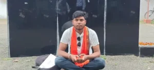शिकायतों पर नहीं हुई सुनवाई तो धरने पर उतरे भाजपा पार्षद, कलेक्टर कार्यालय के सामने धरना